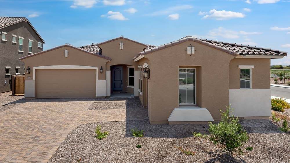 hj-az-phx-allen-ranches-expedition-adelaide-lot-4023-front-002