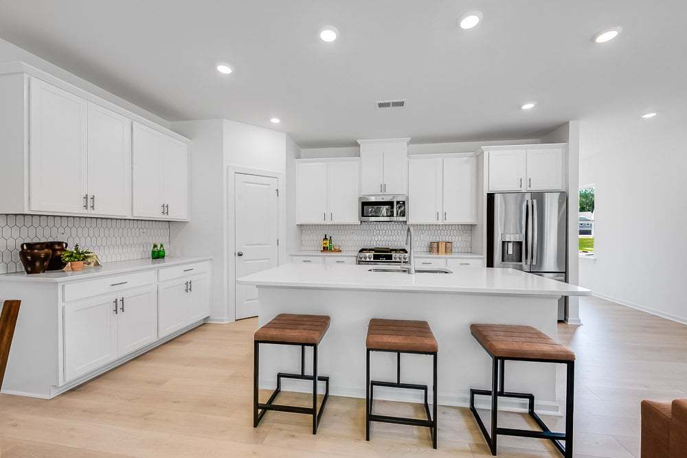 hj-nc-raleigh-forestville-brich-lot-1-kitchen-001