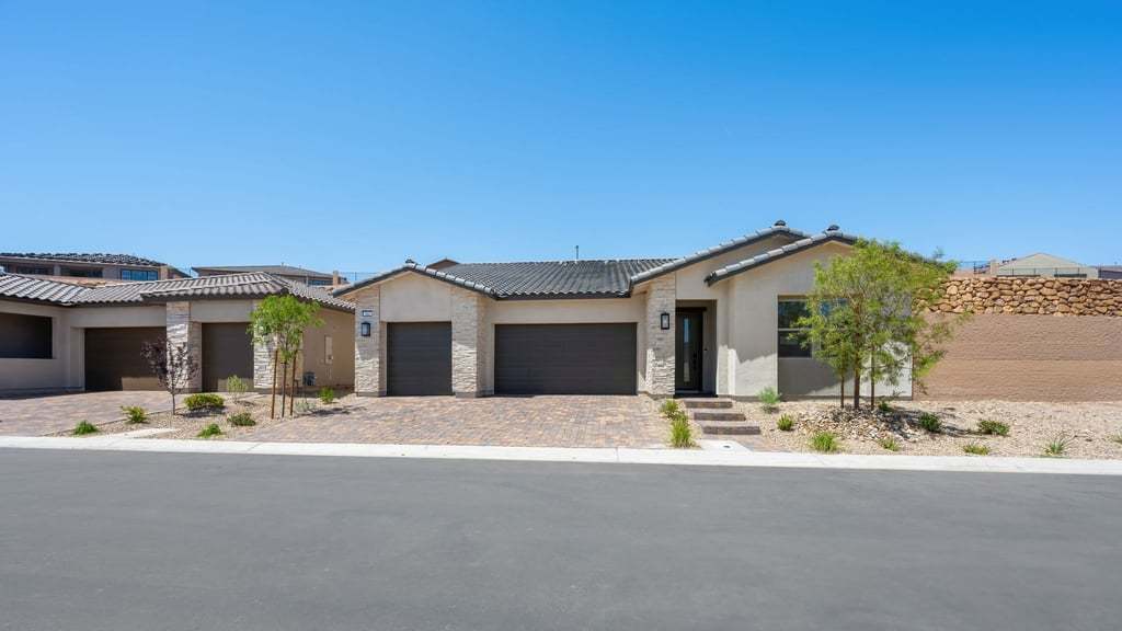 1-custom-Taylor Morrison - 364 Tigullio Ave-01