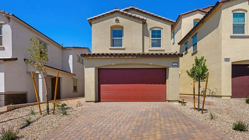 1-custom-Taylor Morrison - 334 Taylor St -01
