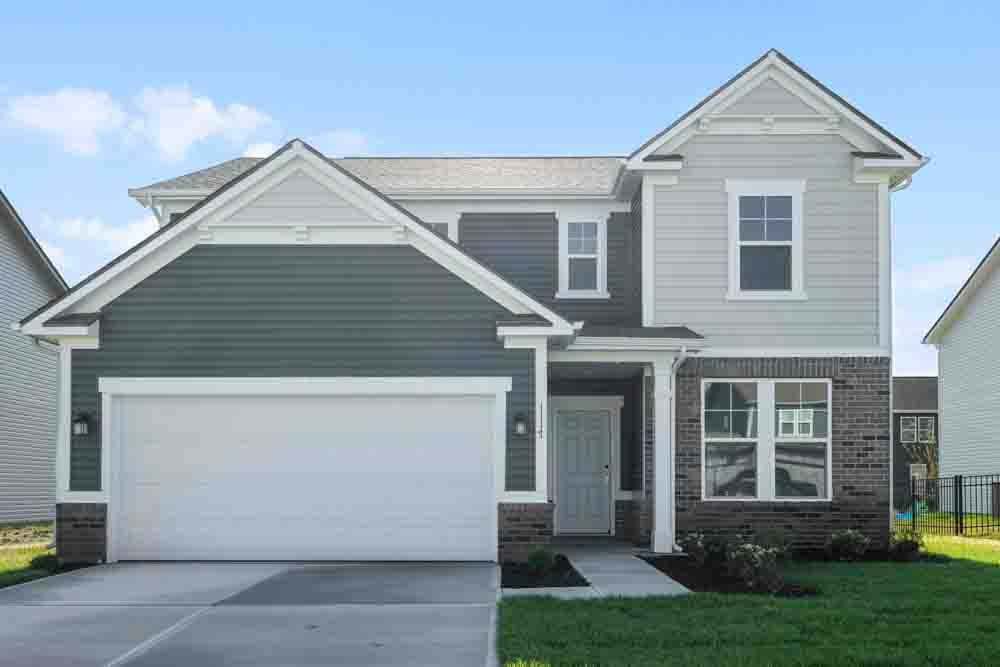 01 Front Exterior