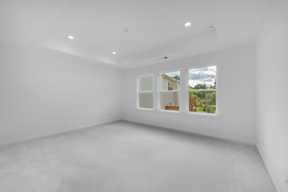 hj-ga-atlanta-somerset-at-veterans-memorial-forsyth-lot-60-master-bedroom-002