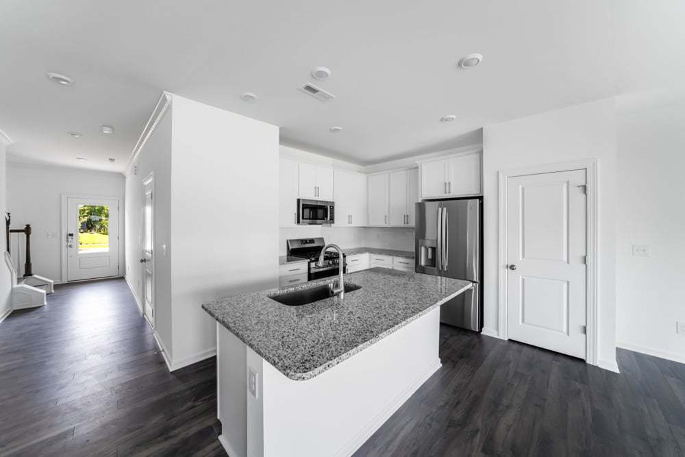 hj-tx-raleigh-magnolia-townes-magnolia-lot-91-kitchen-to-coridoor-001