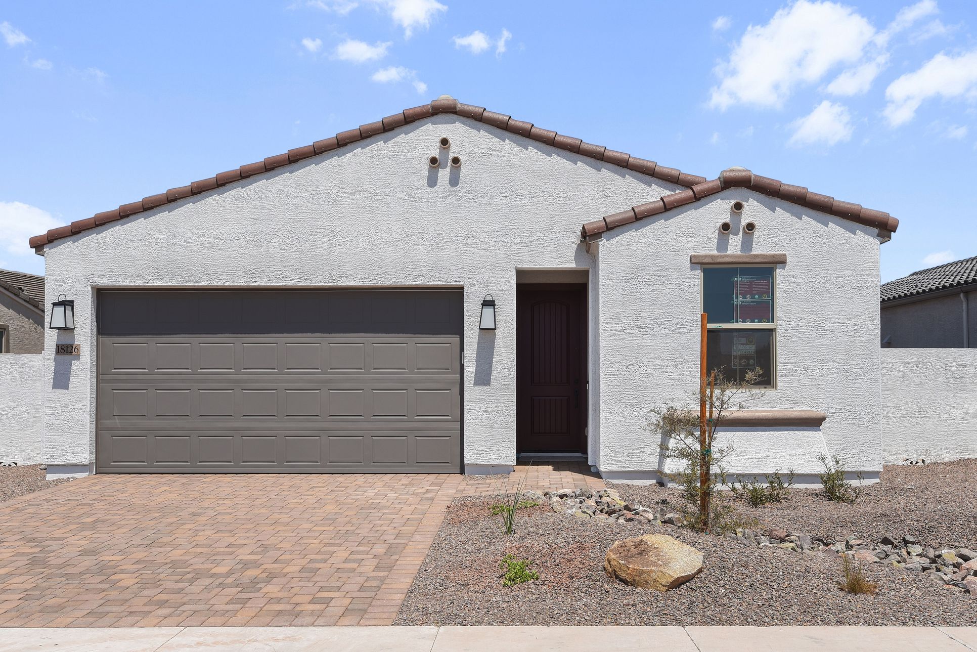 hj-az-phoenix-cantamia-dolce-lot-30148-front-02