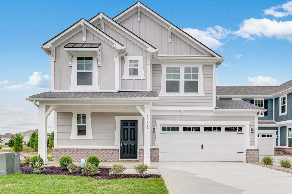 01 front exterior-in-fishers-cyntheanne-woods-soho-lot-39