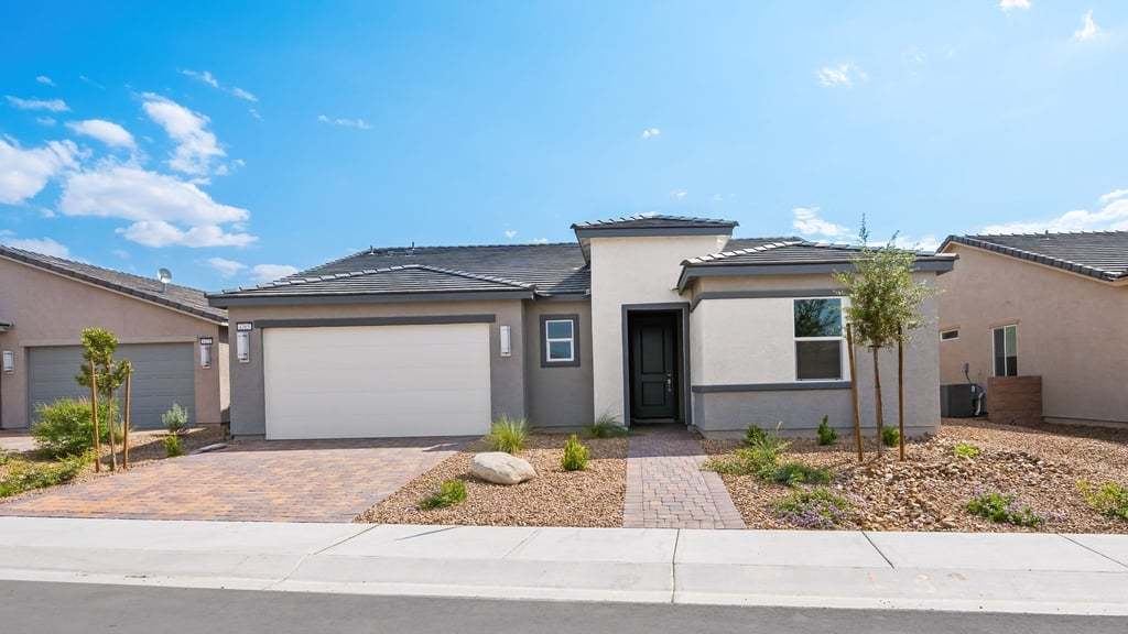 1-custom-TM - 4365 E Brusca Way-01