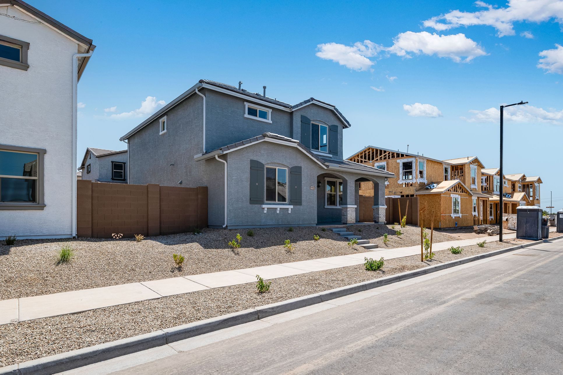 hj-az-phoenix-avila-at-rancho-mercado-rm3-lot-1715-corner-02