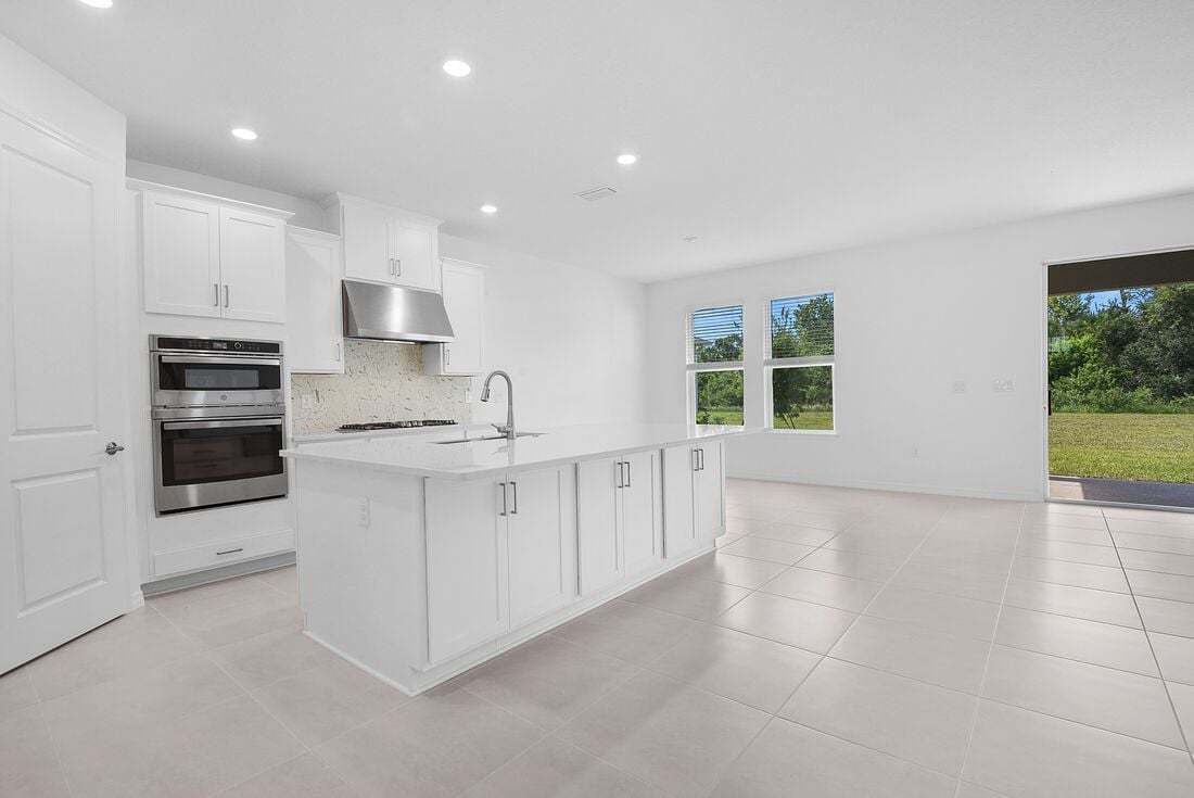 hj-fl-orlando-ardisia-park-palm-lot-89-kitchen-01