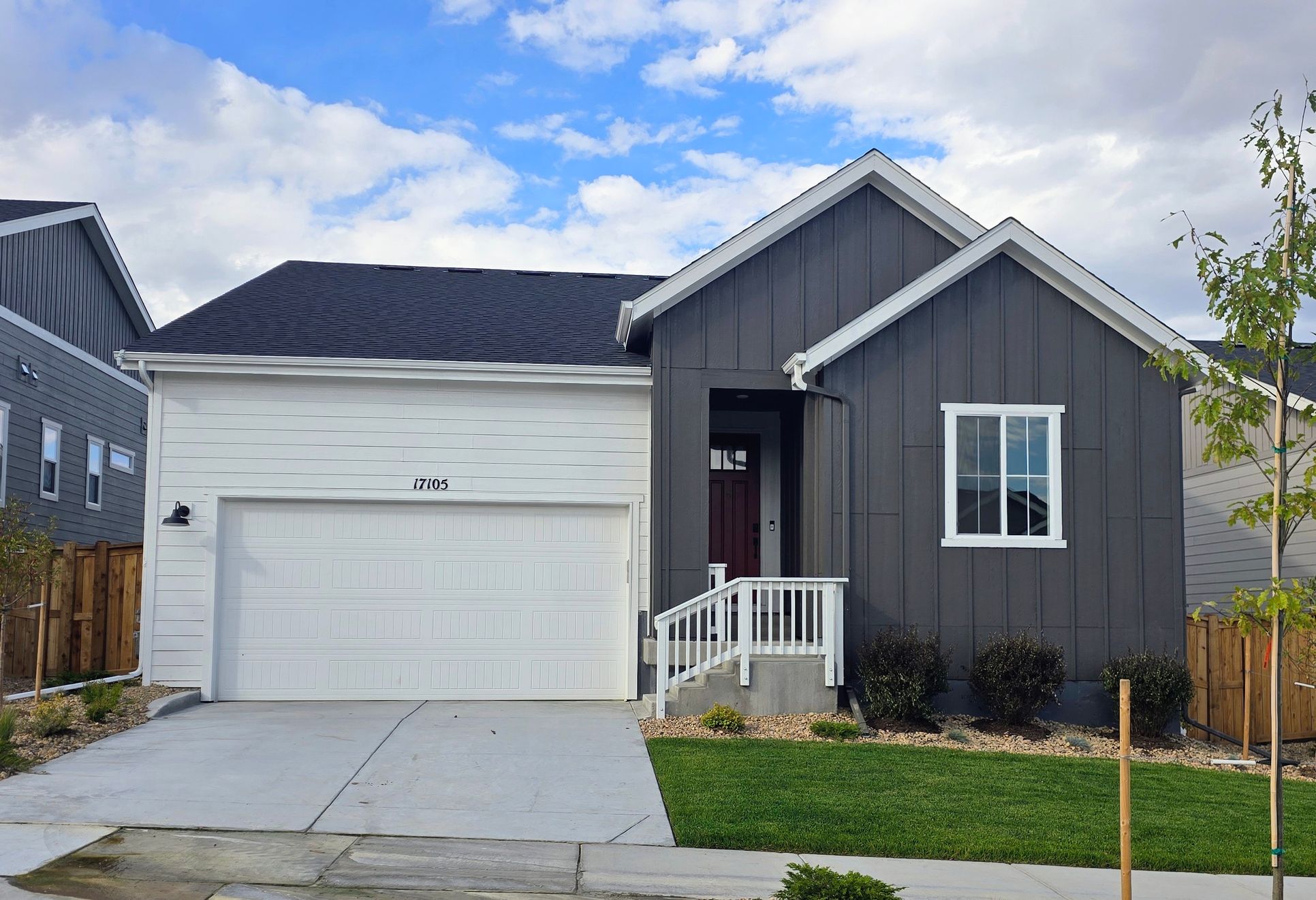 17105 exterior new