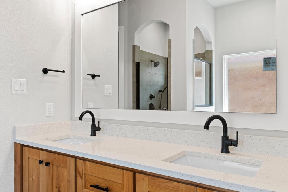 Texas Heritage Custom Homes,75165