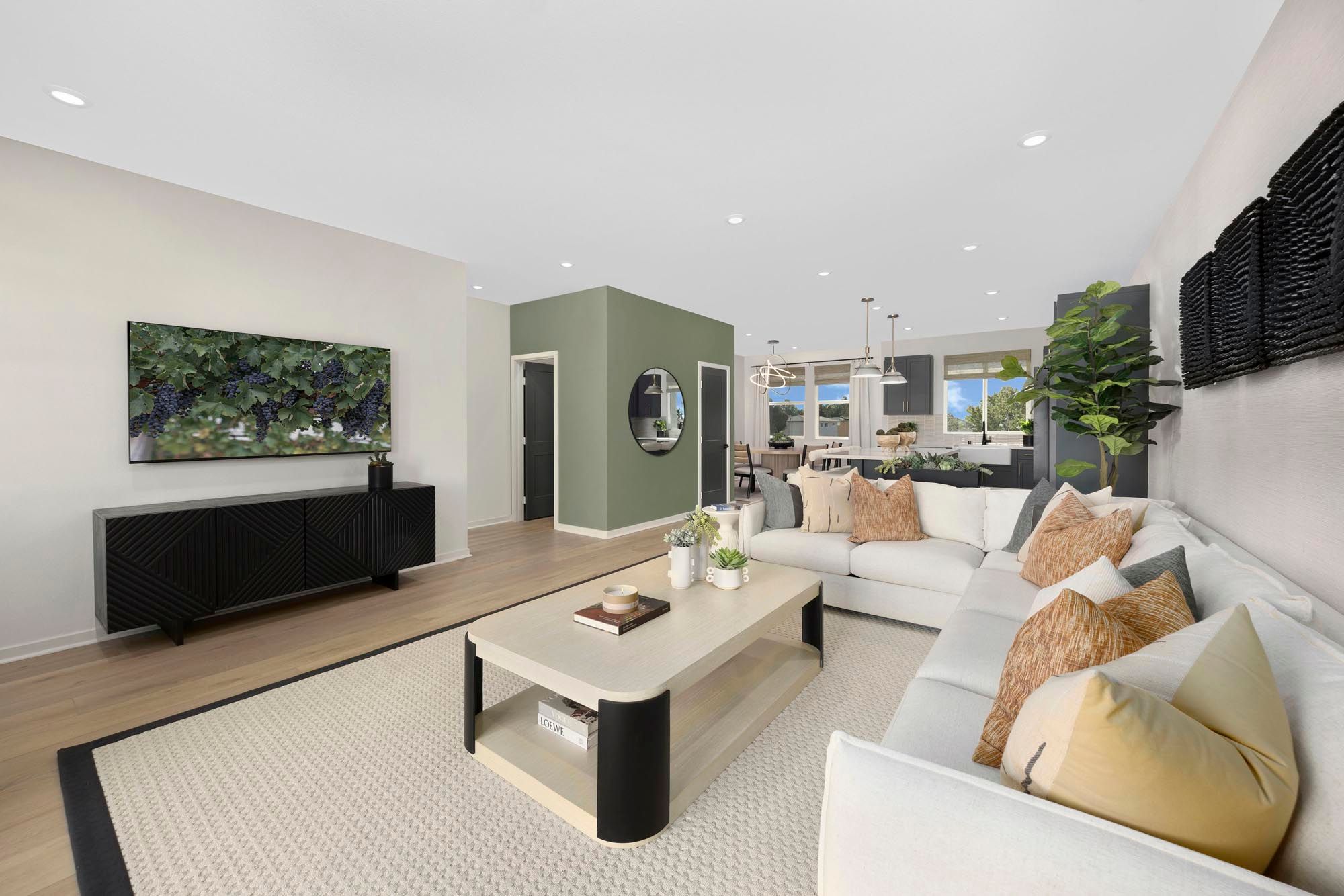 Mason-Plan-6-Great-Room3-2000x1334-Risewell-Homes