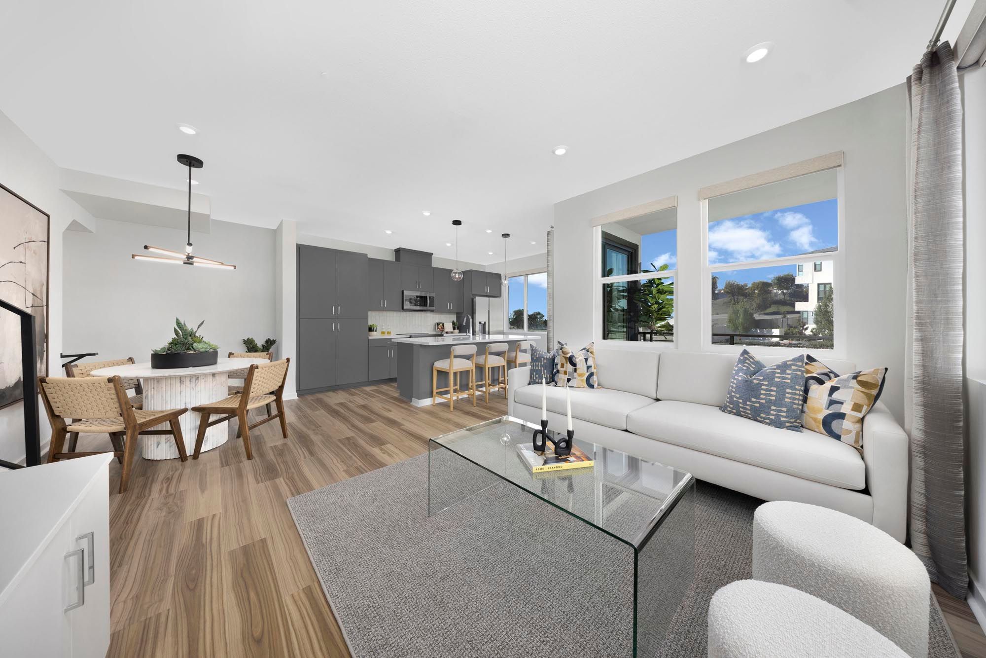 Mason-Plan-2-Great-Room1-2000x1334-Risewell-Homes