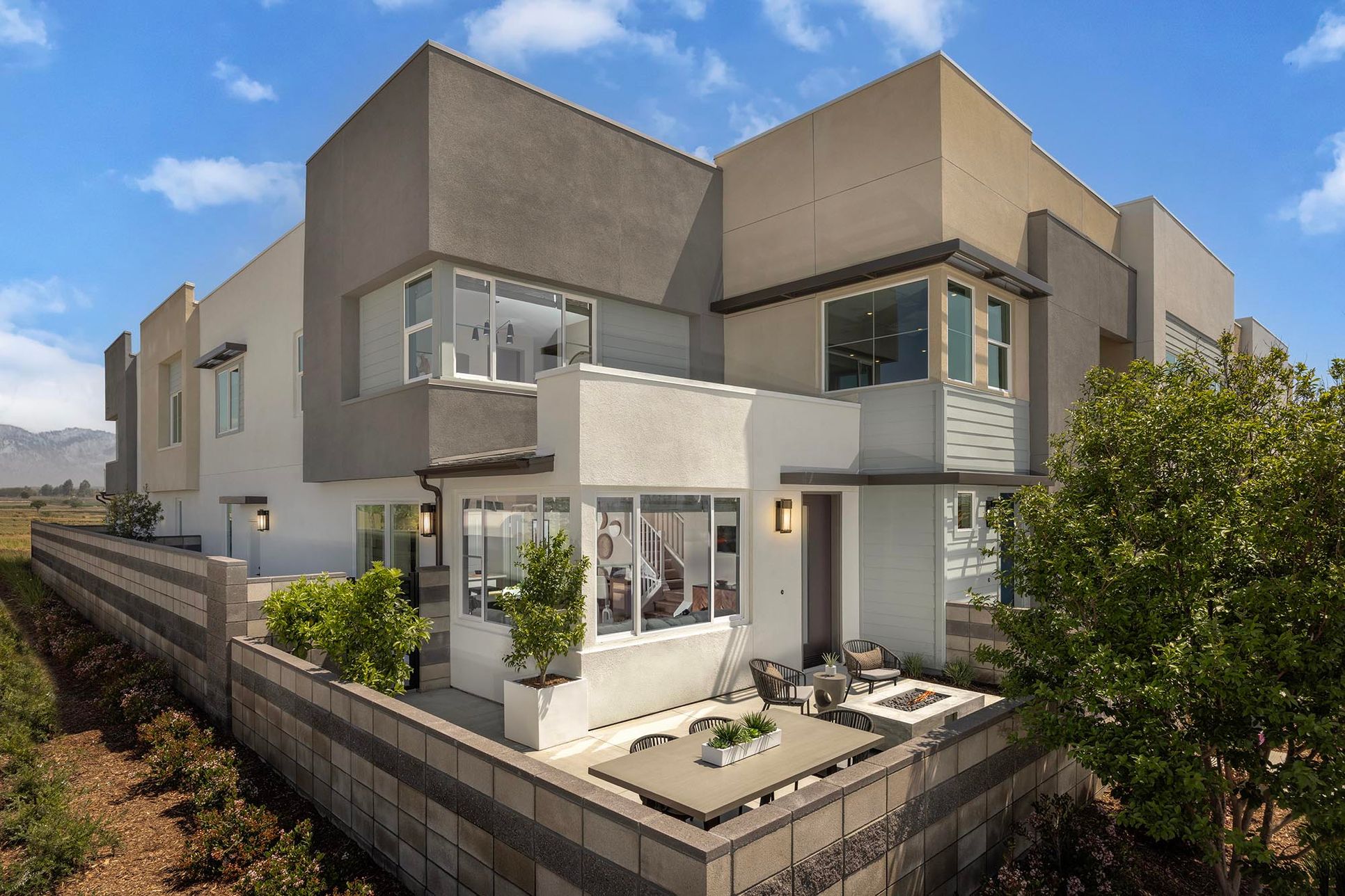 Eave-Plan-5-Exterior-Day-2000x1333-Risewell Homes