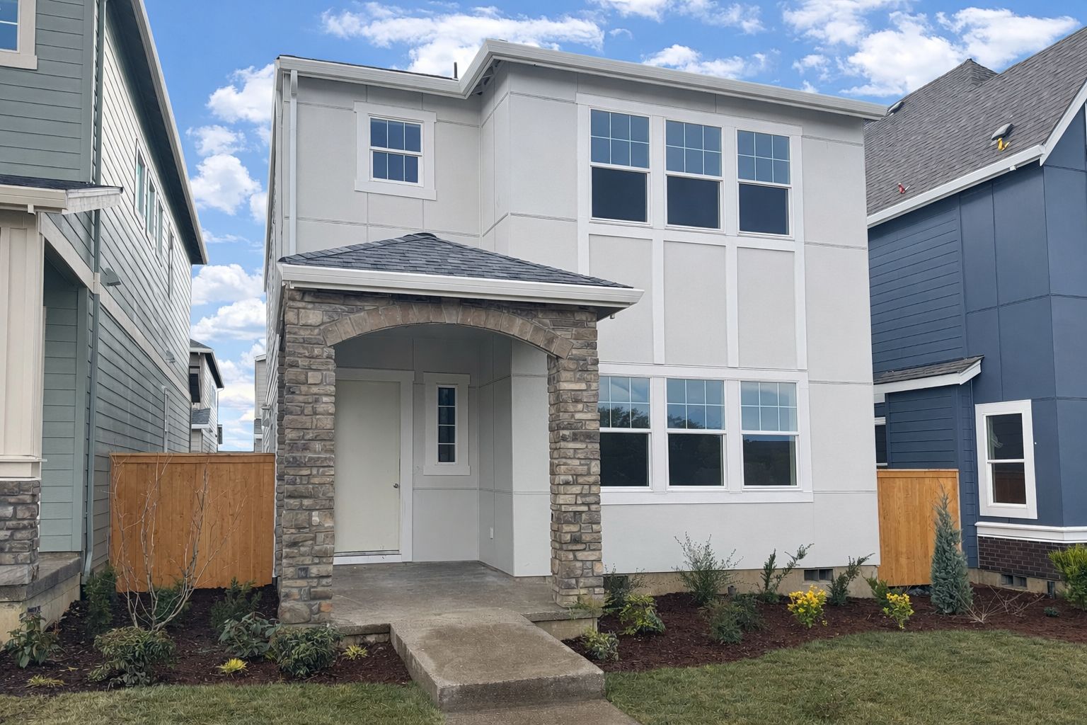 The Centre at Kingston Terrace - 53 - Front Exterior - Homesite Photography - Risewell Homes