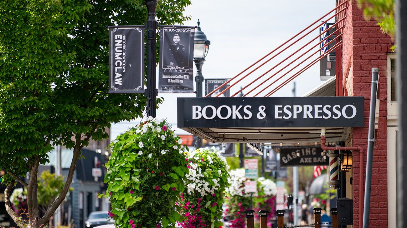 Downtown Enumclaw Lifestyle:Retail and shopping