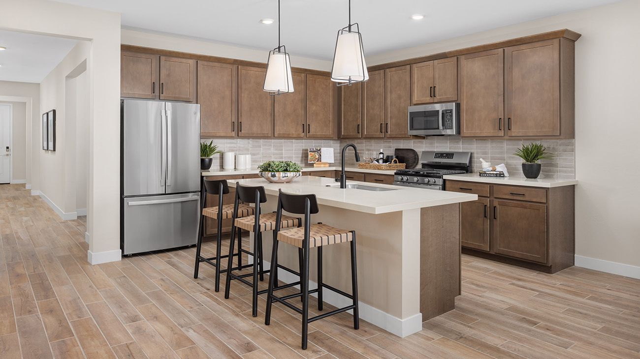 Teravalis - Bella Vista Farms - Plan 4003 - Kitchen - Model Photography