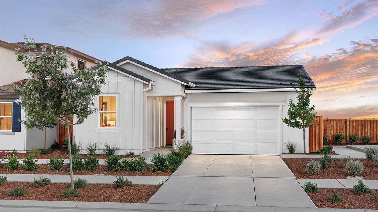Bridgeway - Plan 3501 - Front Exterior with Garage - Model Photography