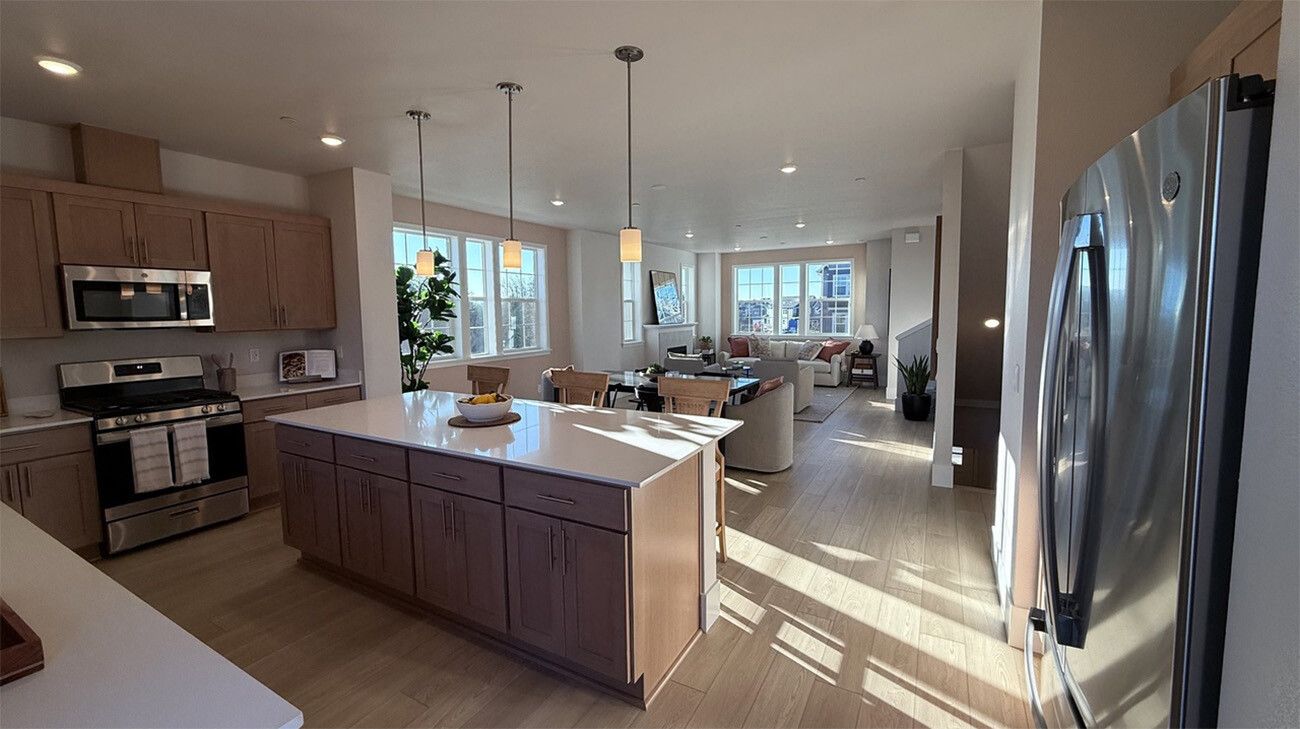 The Townes at The Vineyard - Homesite 151 - Rhone - Kitchen Homesite Photography