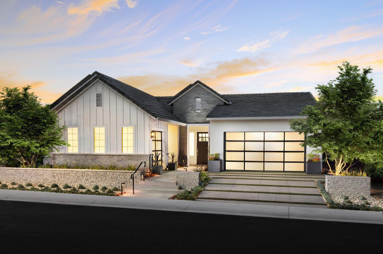 Elevation Image:Modern Farmhouse