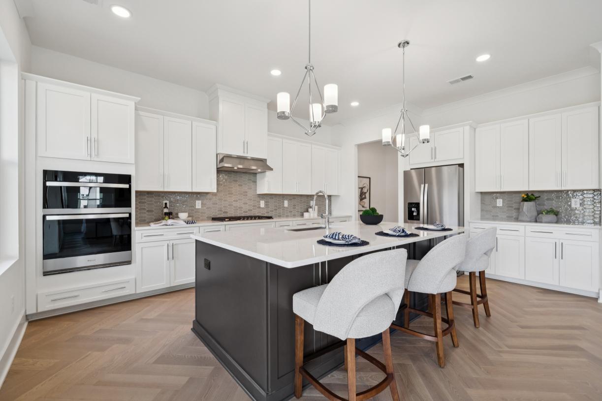 Elevation Image:Gorgeous kitchen with two-toned cabinet details