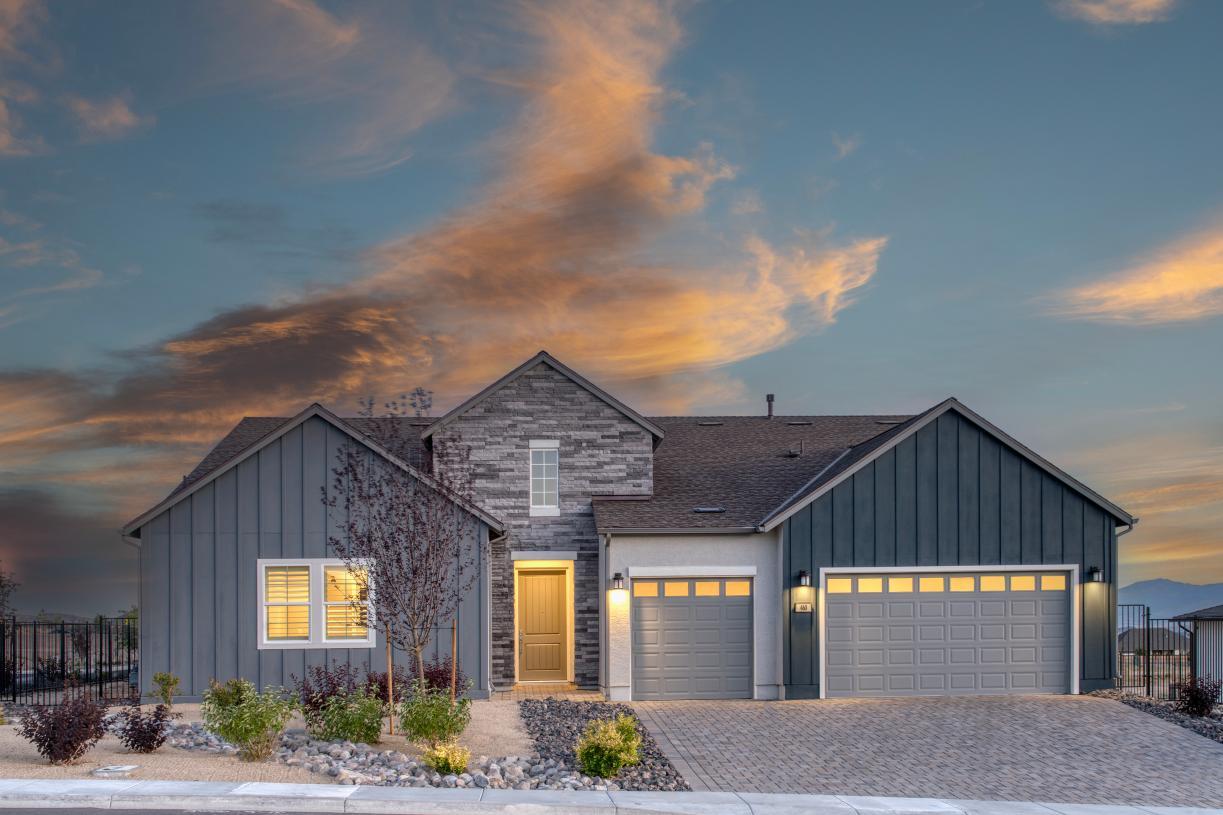 Elevation Image:Modern Farmhouse