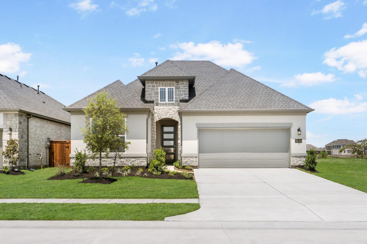 Elevation Image:Beautiful single story elevation