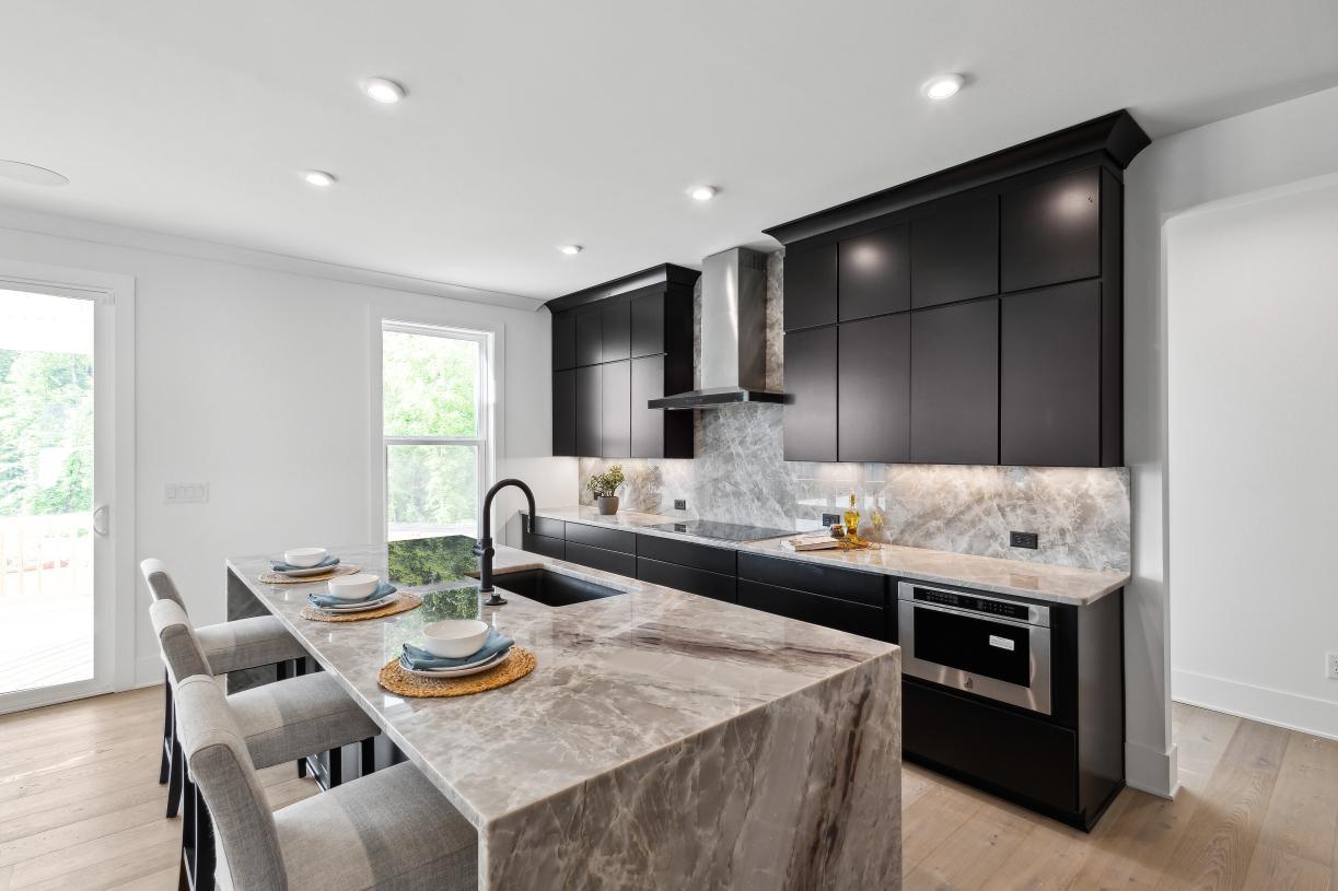 Elevation Image:Spacious kitchen with waterfall island
