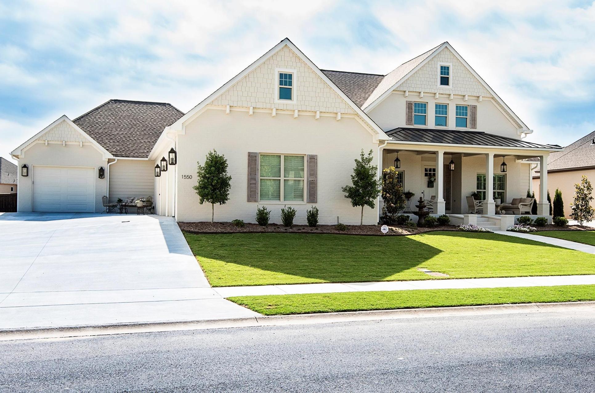 Tom Watson Construction,72034