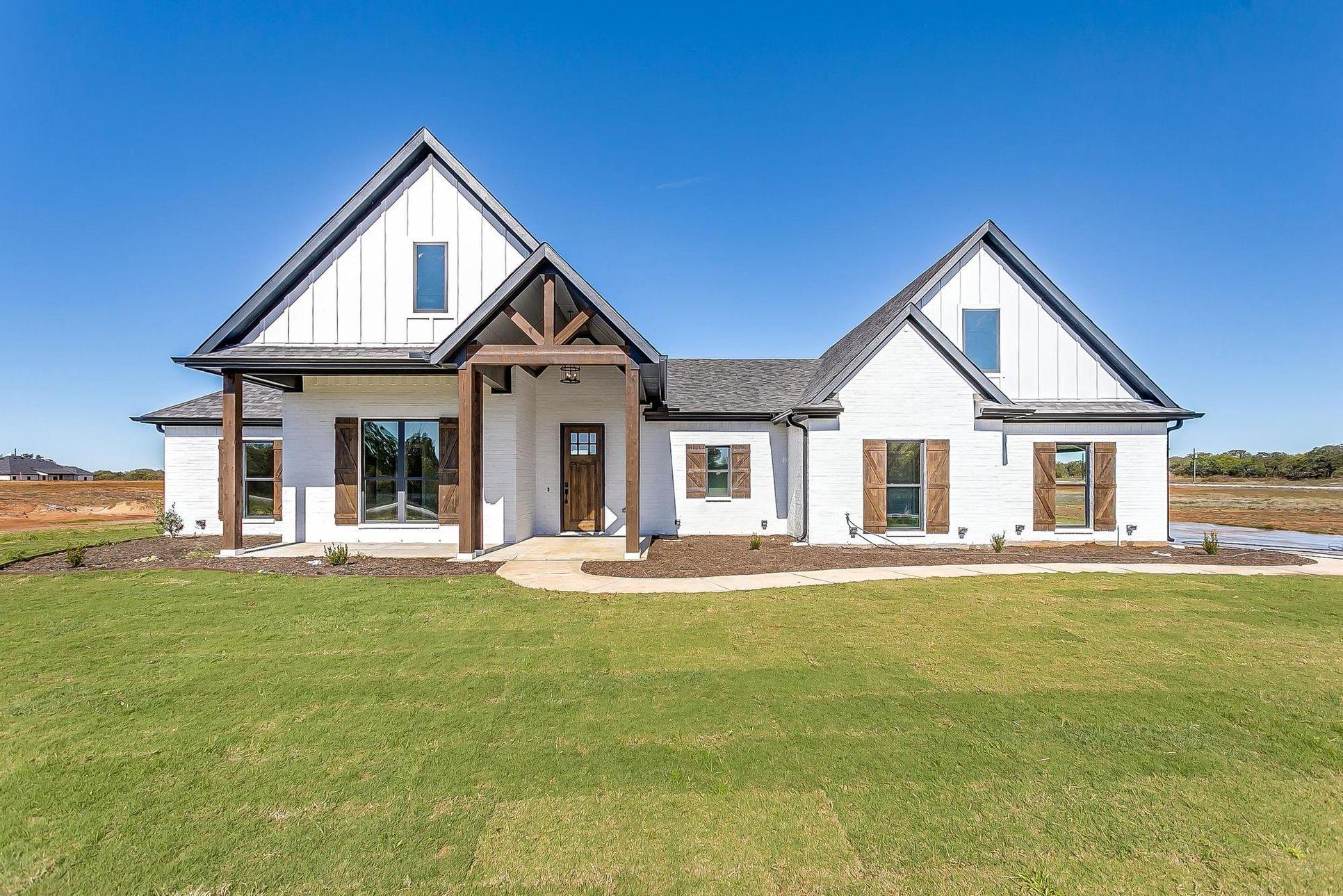 Cypress Court House:Front Elevation