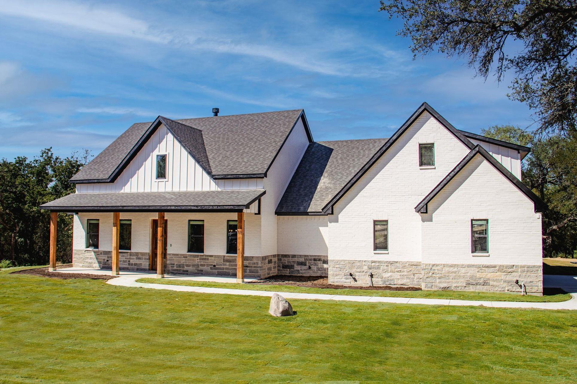 Manor Farm House:Front Elevation