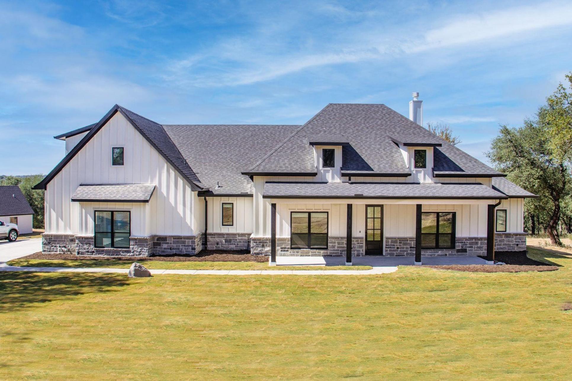 Grace View Estates:Front Elevation