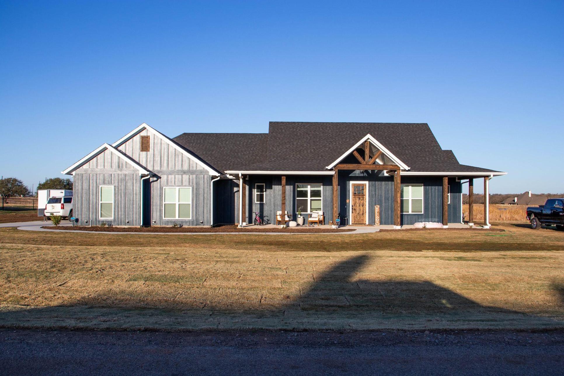 The Stratton:Front Elevation