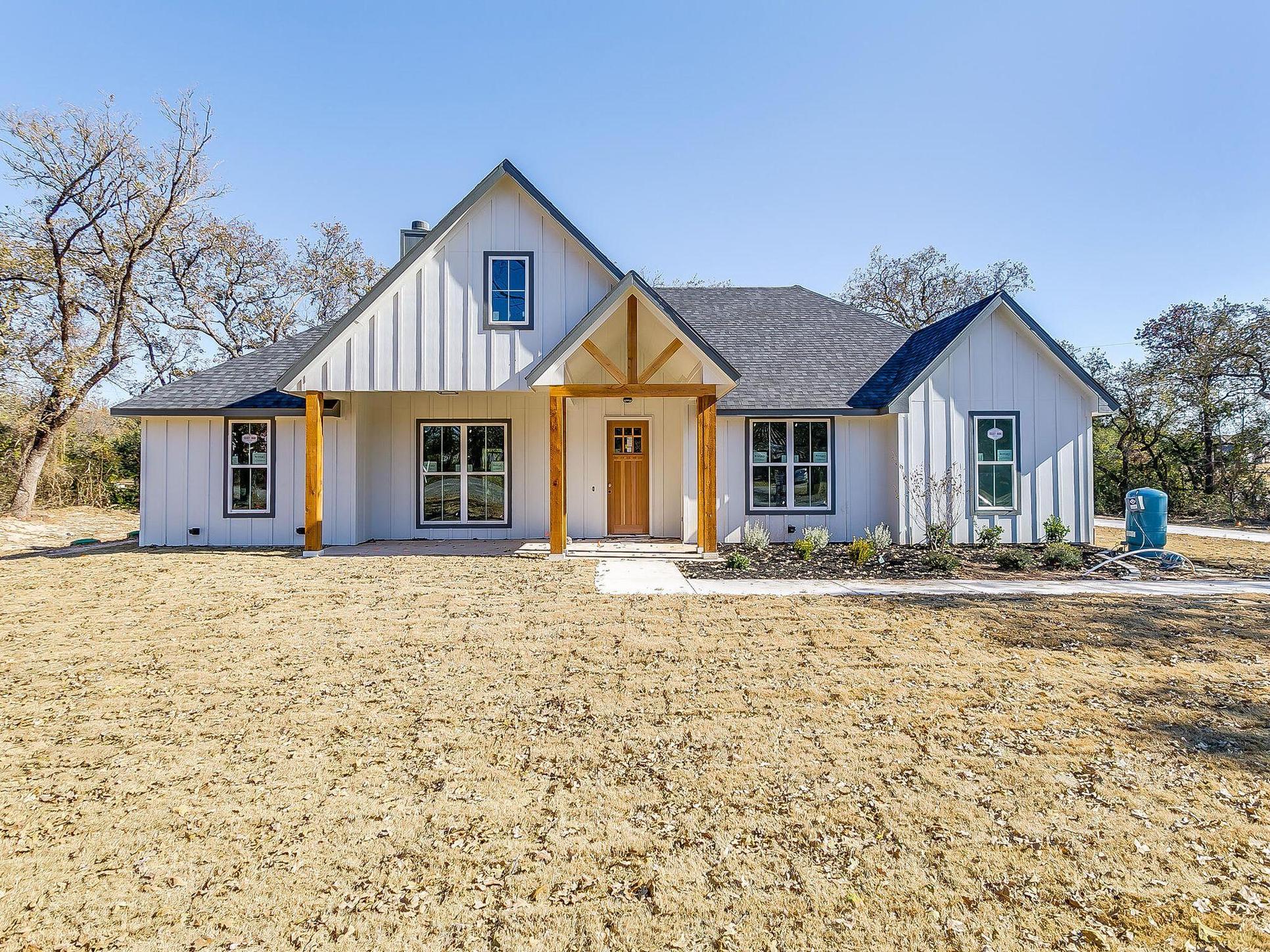 Abrams:Front Elevation