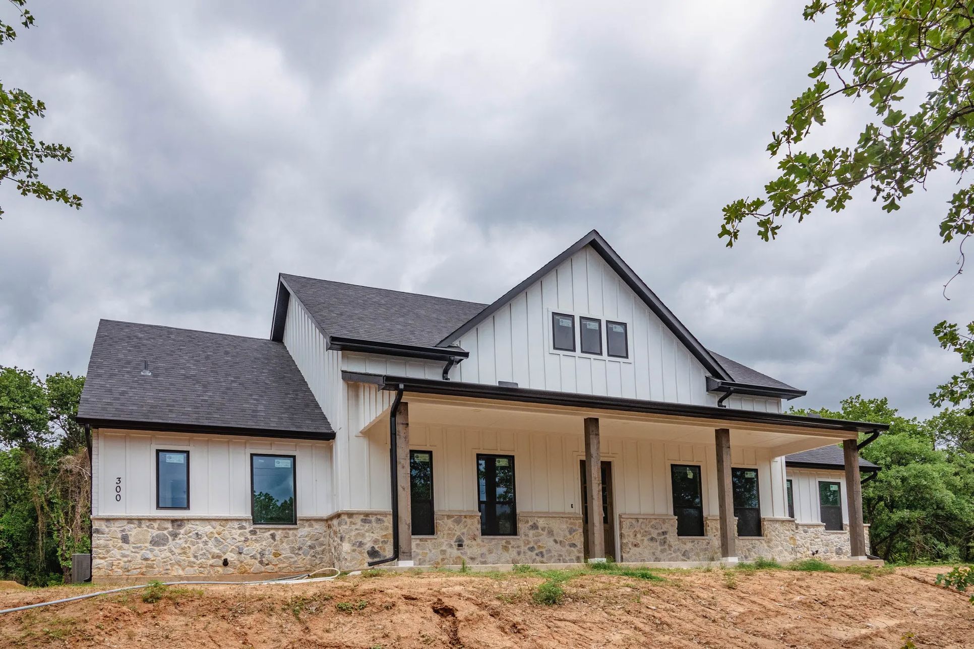 300 Zion Forest Trail:Home Exterior