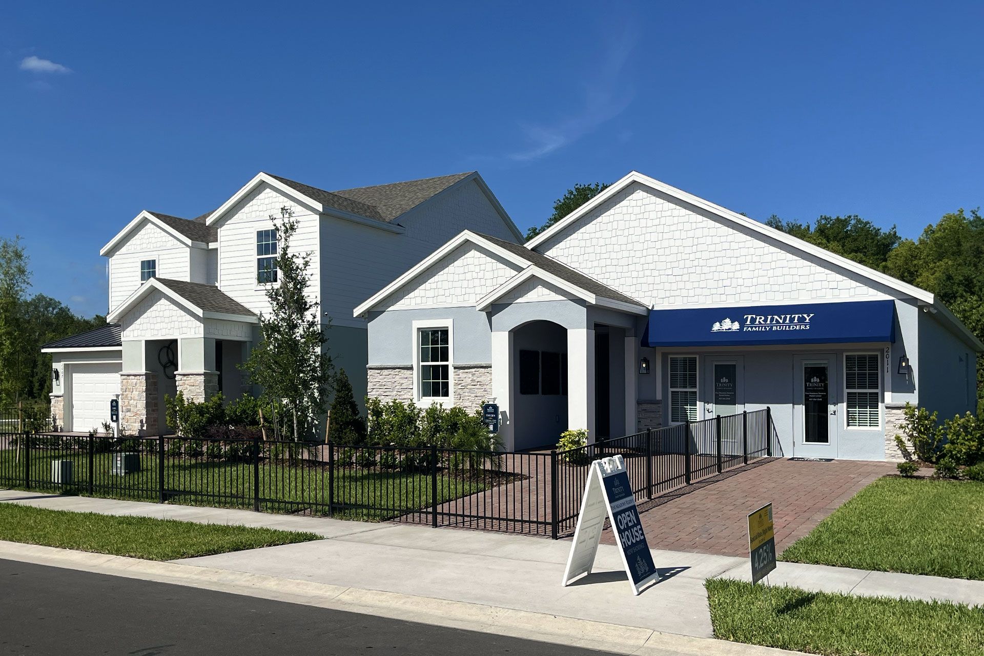 Hayden & Lopez model homes at Pine Meadows Reserve:Hayden & Lopez model homes at Pine Meadows Reserve