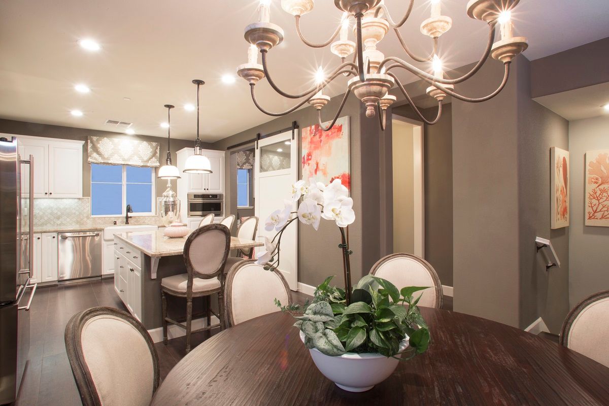 TPH_NC_Parasol_P5_DiningAndKitchen_1280