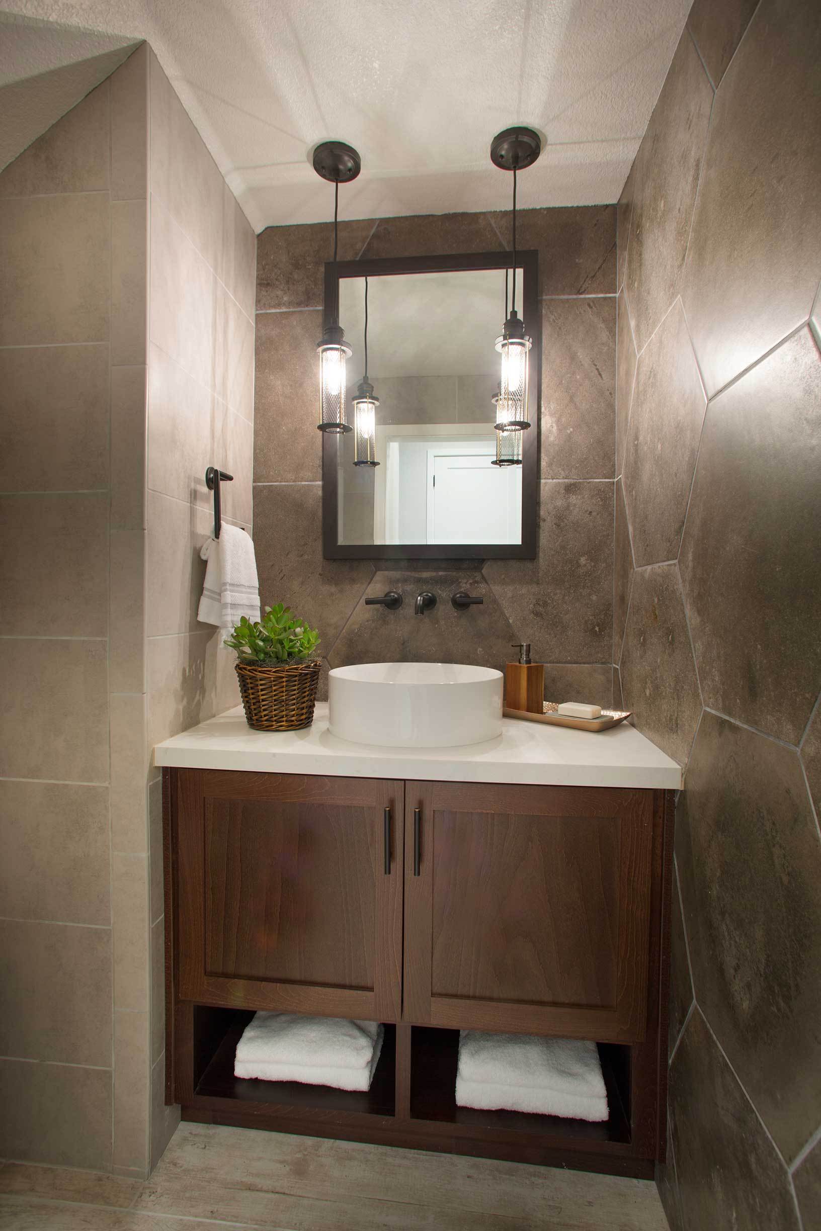 TPH_NC_Slate_P1_PowderRoom