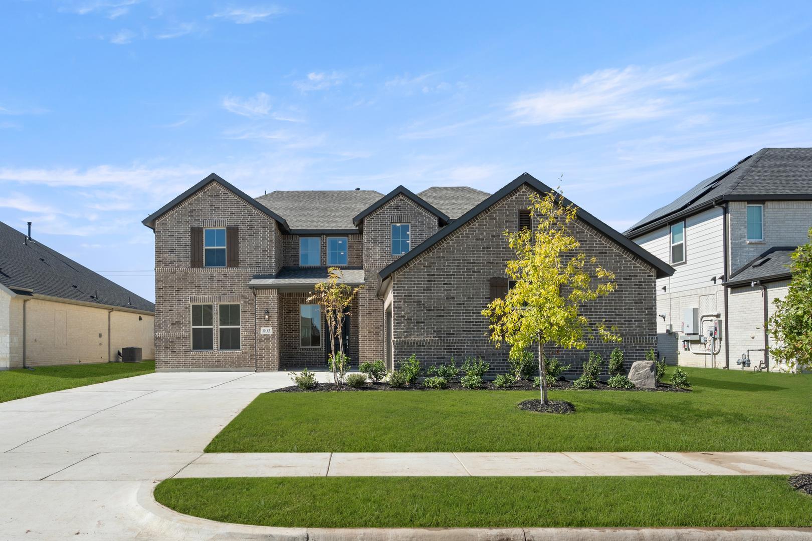803-Bluestem-Street:Davis Floorplan | Front Exterior