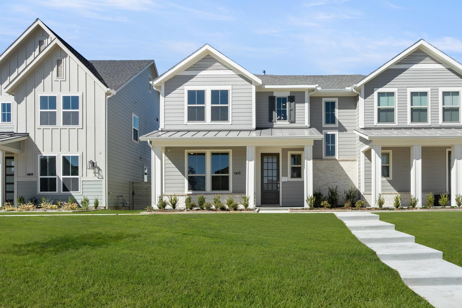 Front Exterior:Front Exterior