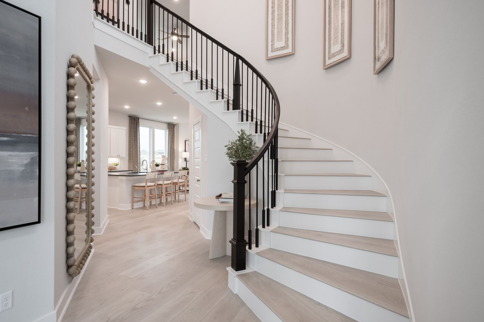 Trillium 40':Cormorant