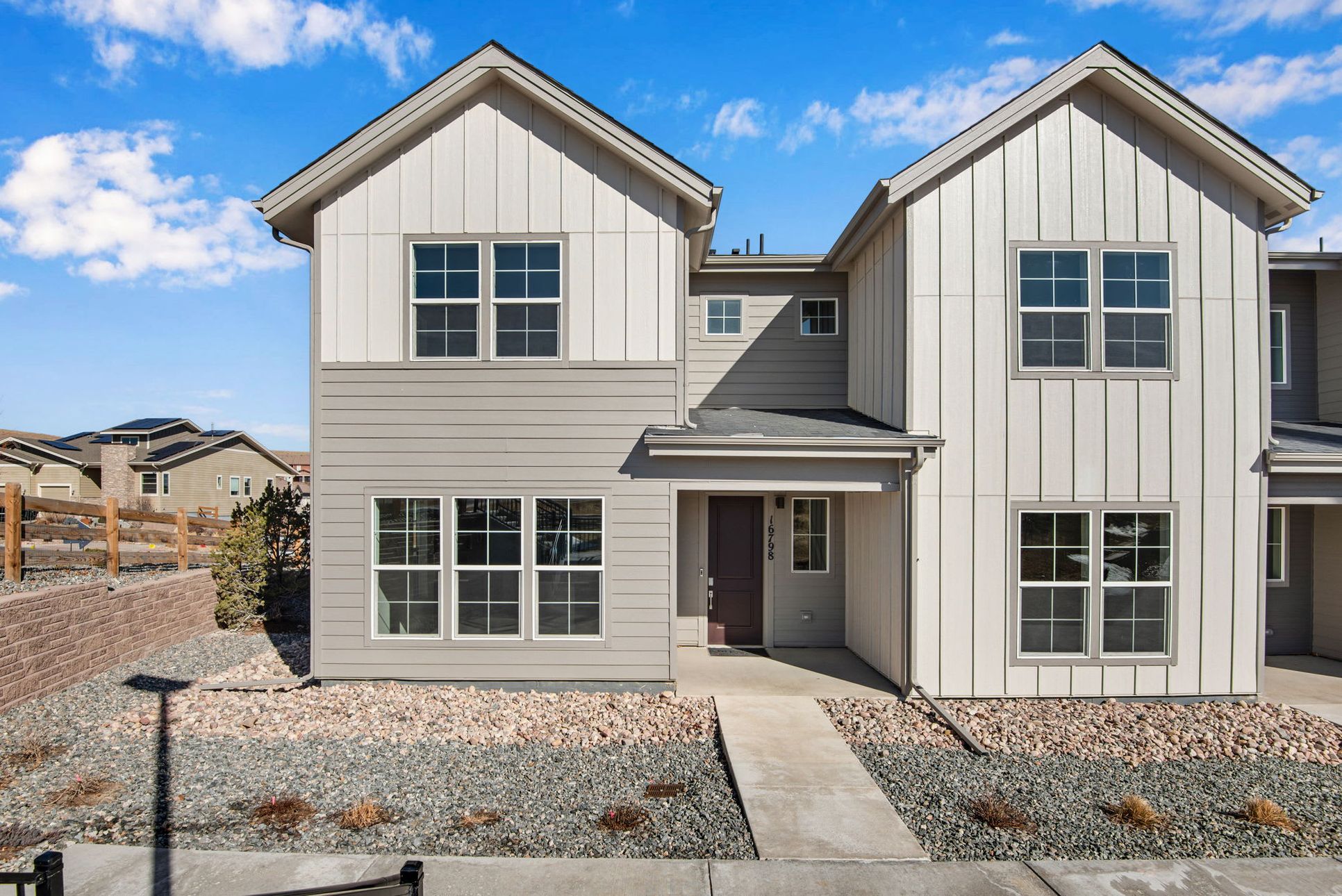 Candelas Townhomes:16798 WEST 94TH WAY