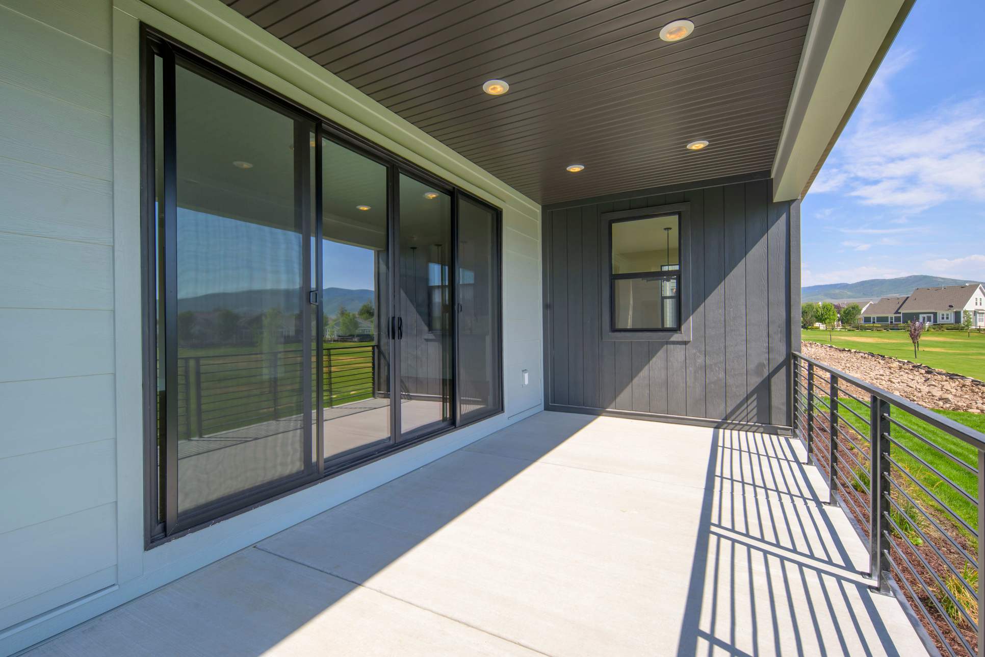 Discover Collection at The Crossings:2742 E HAYLOFT LN