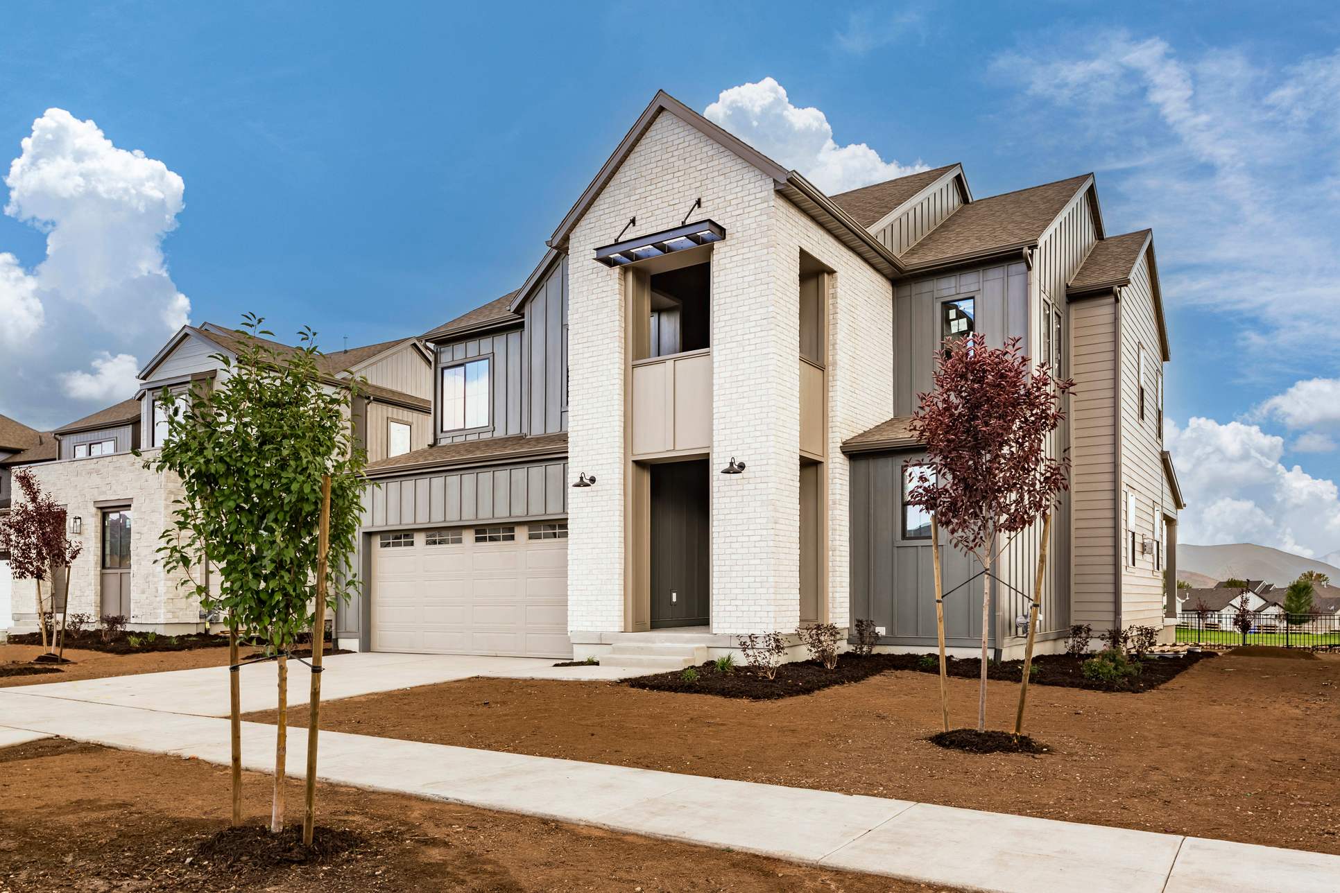 Discover Collection at The Crossings:2762 E HAYLOFT LN