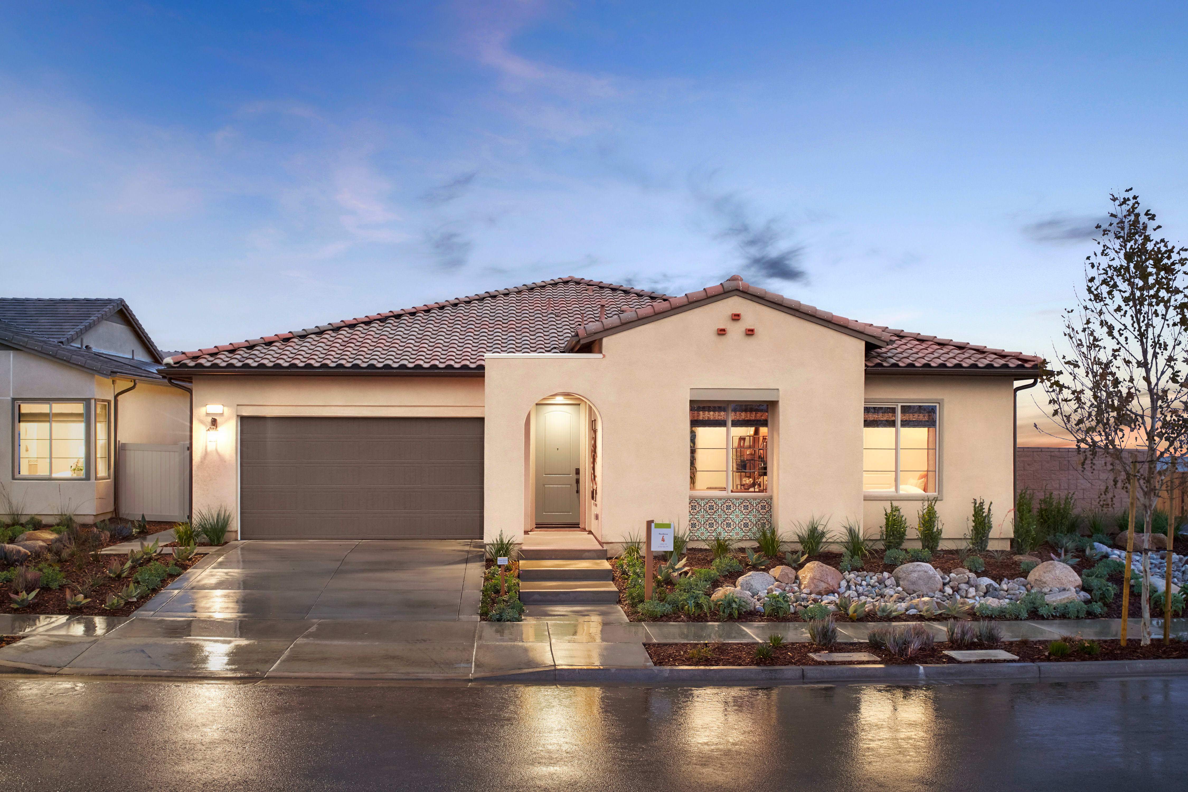 Altis at Skyline:Plan 4