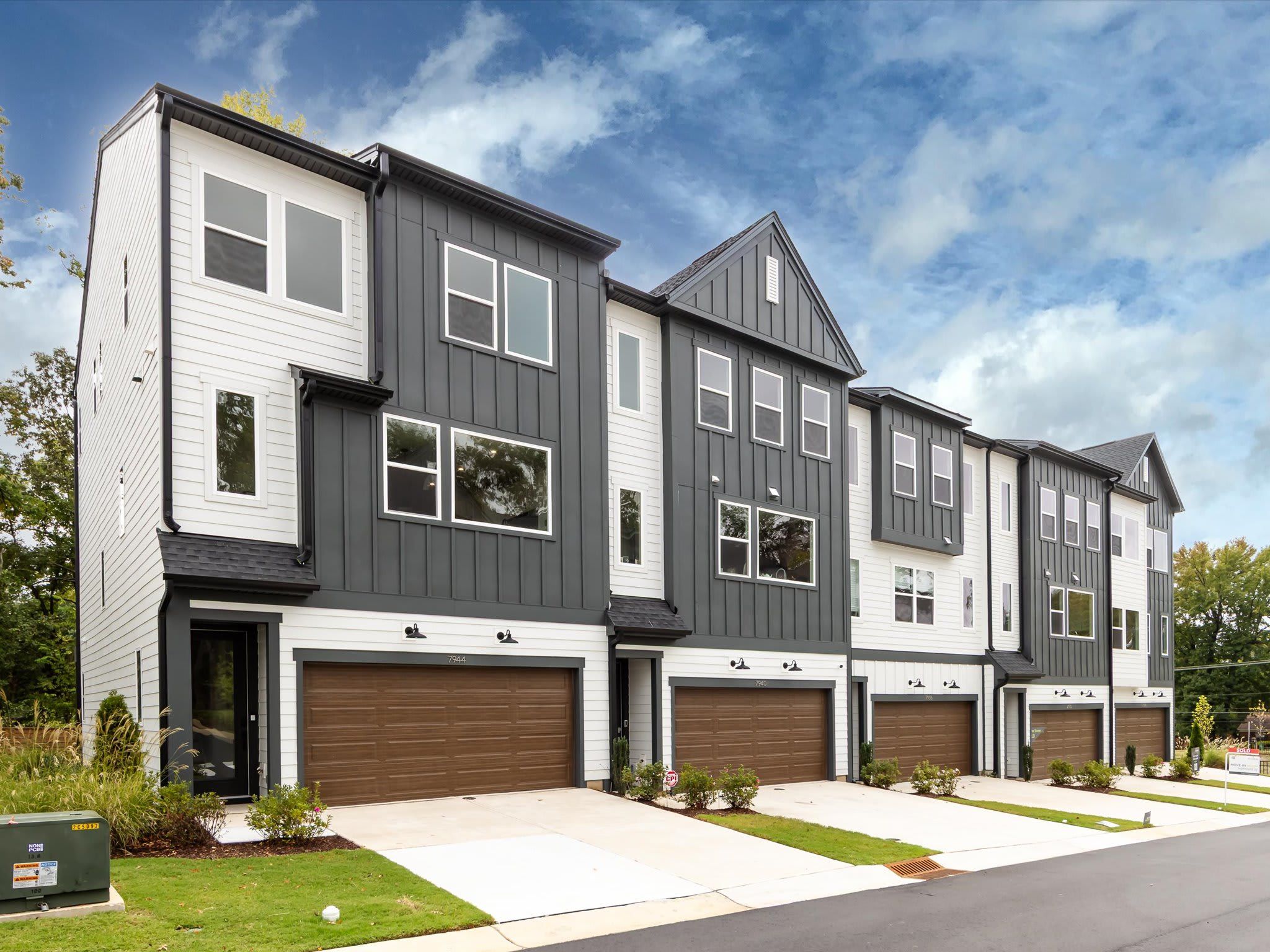 Archer Row:7944 Cedarsmith Ct