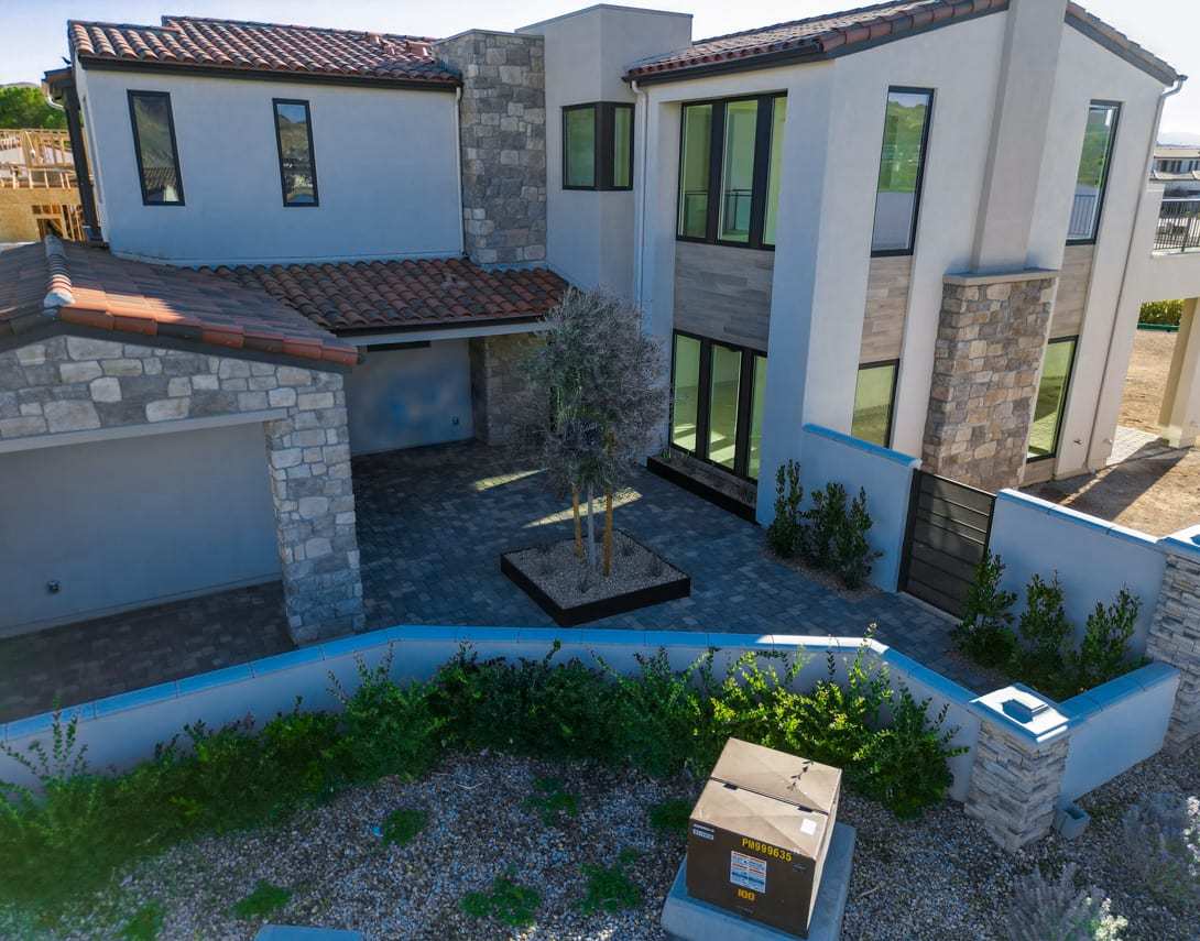 La Cova:65 BELLISSIMA LAGO COURT