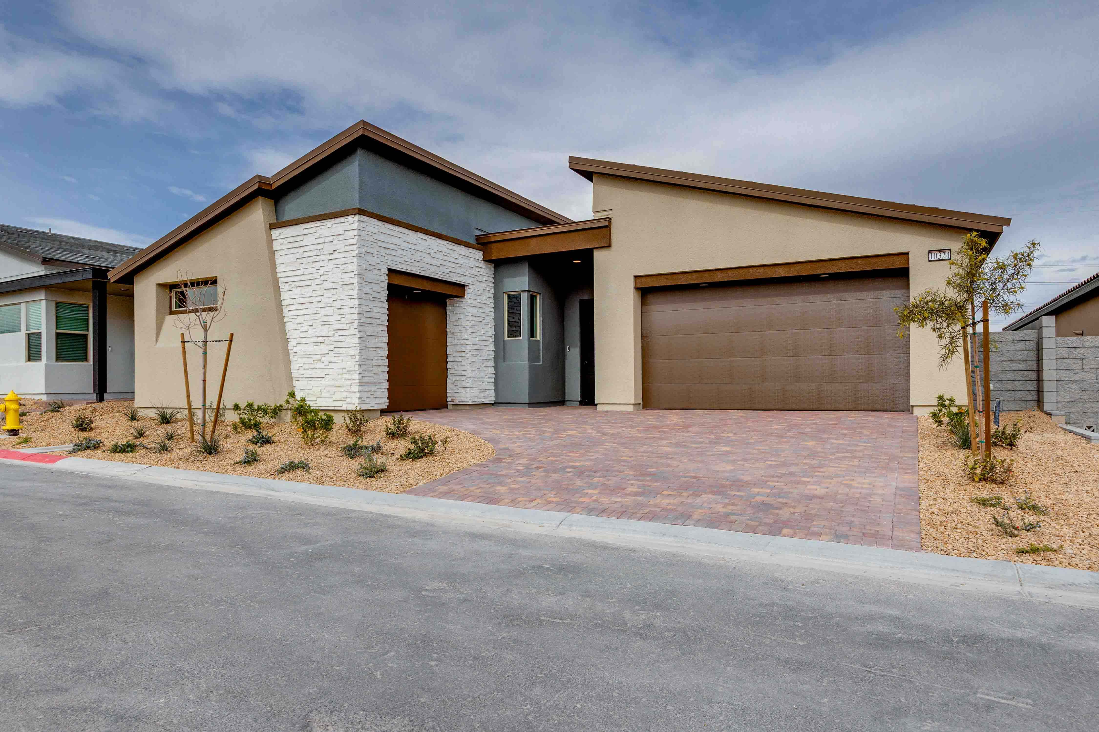 Alpine Ridge:10324 PEAKO HILLS AVENUE