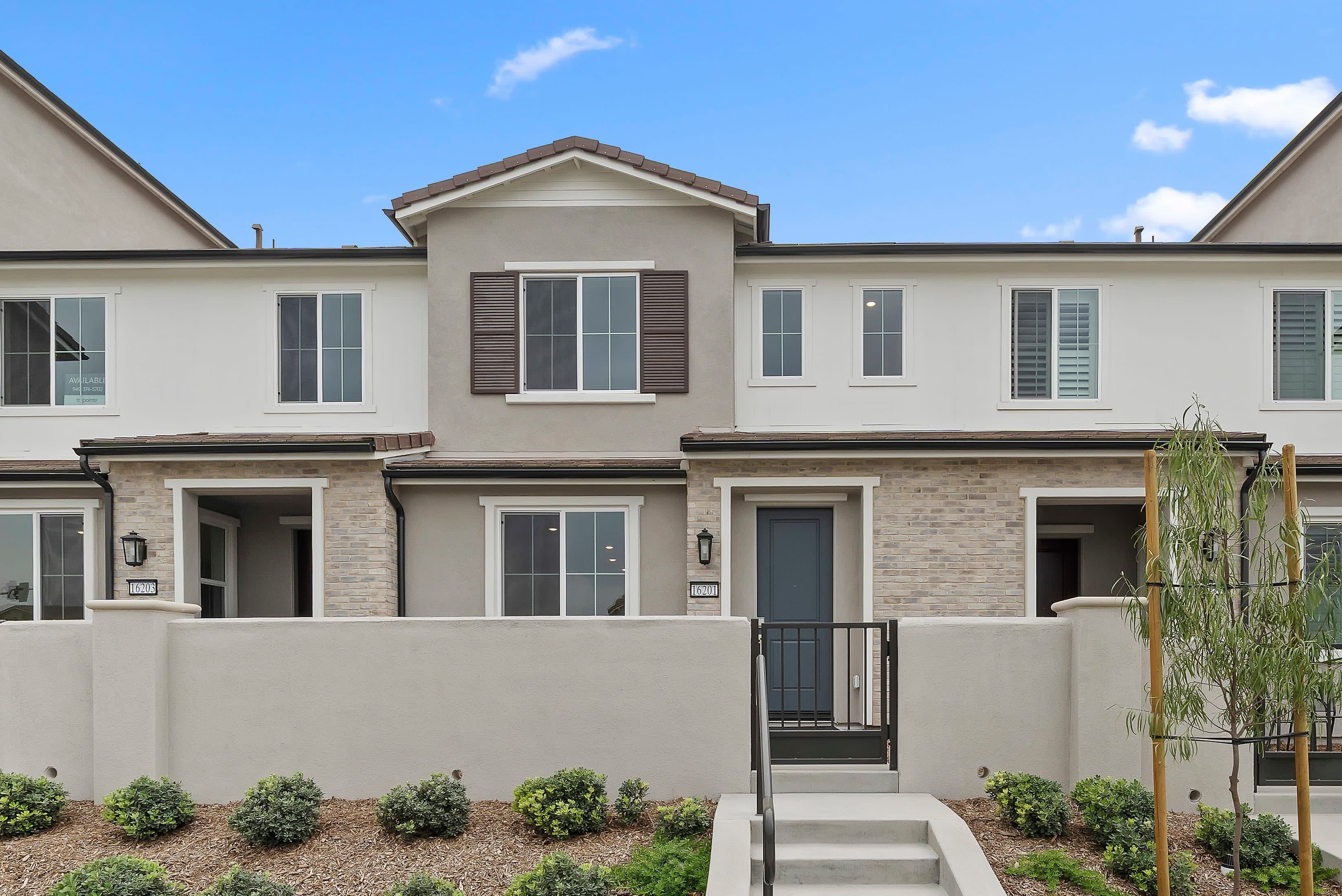 Cedar Row:16201 Plumeria Lane