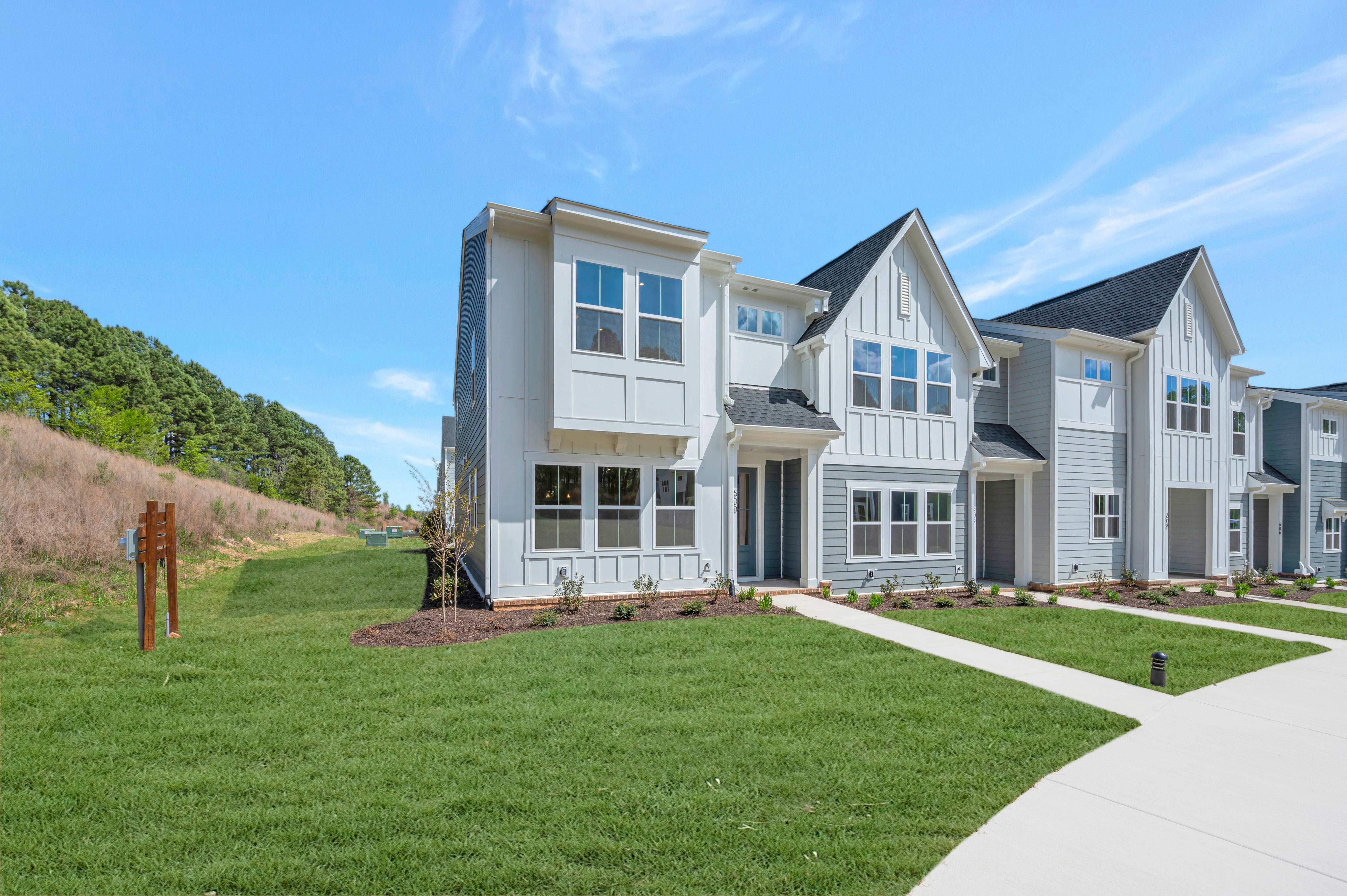 Mews at Holding Village:600 Brackenberry Alley