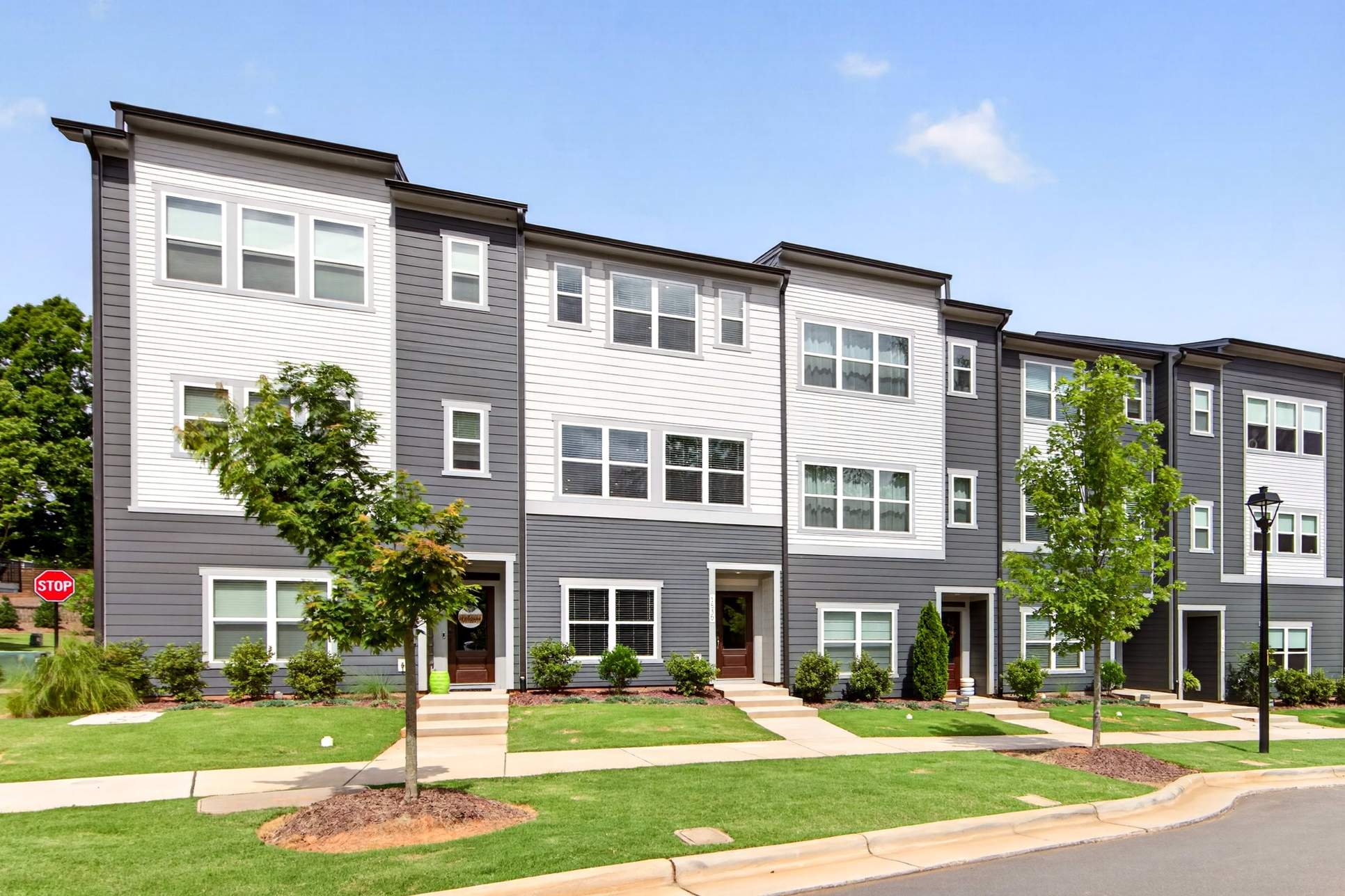 Context at Oakhurst:Charlotte, NC